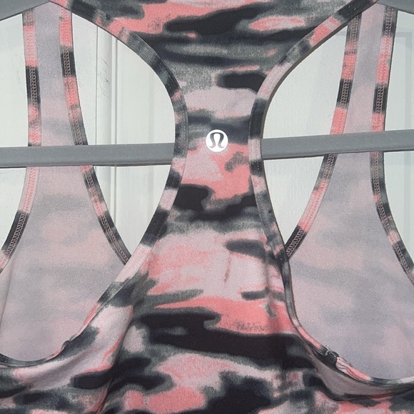 Lululemon Cool Racerback Wamo Camo Light Pink Size 4 - Picture 7 of 10